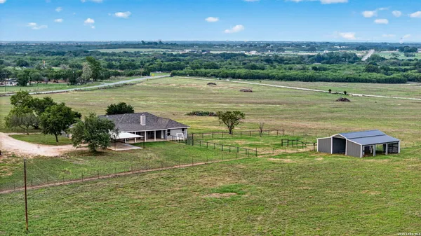 $669,000 | 3727 Fm 467, Seguin, TX 78155