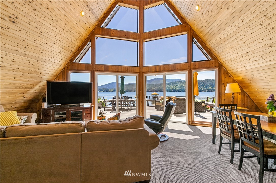 2665 North Shore Road Bellingham, WA 98226 - Photo 13 of 39 Gallery Image 13
