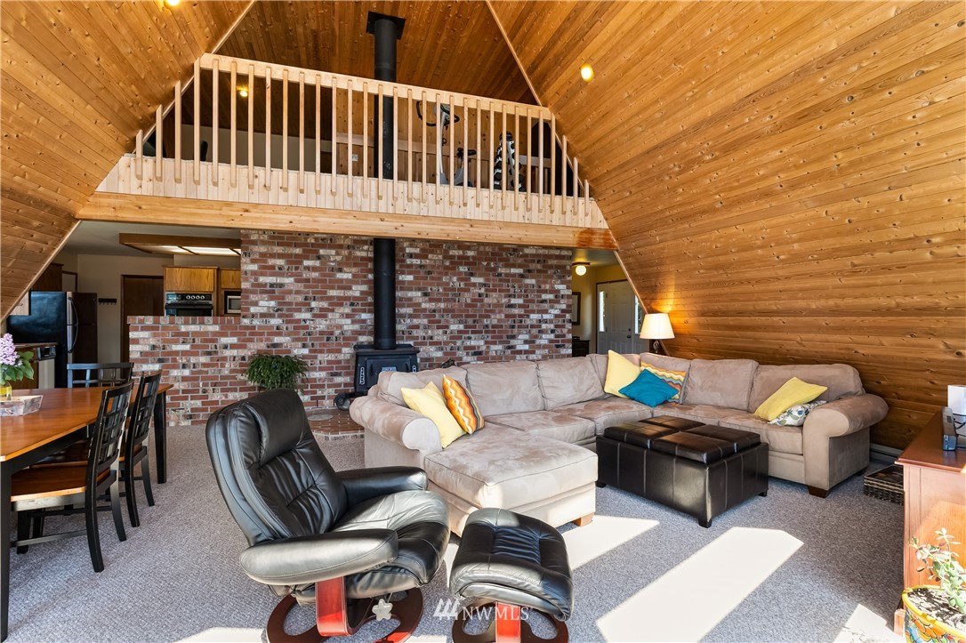 2665 North Shore Road Bellingham, WA 98226 - Photo 20 of 39 Gallery Image 20