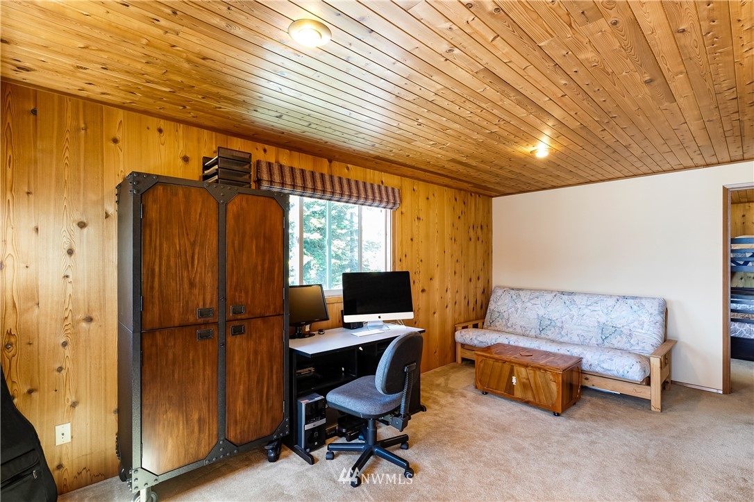 2665 North Shore Road Bellingham, WA 98226 - Photo 30 of 39 Gallery Image 30