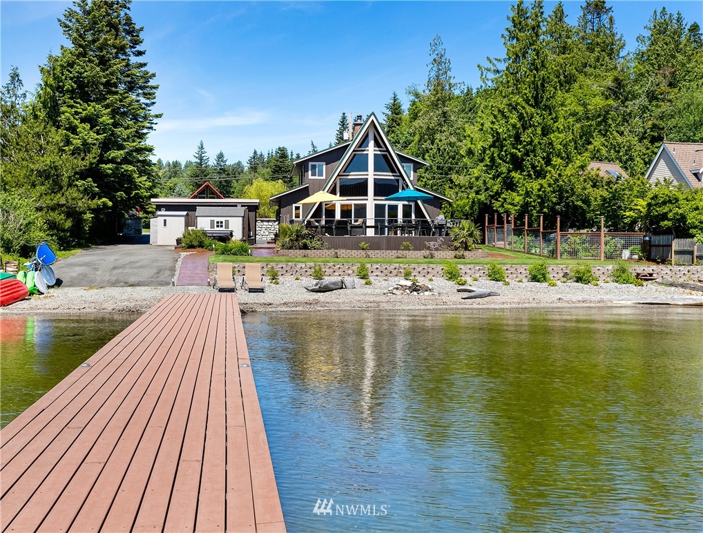 2665 North Shore Road Bellingham, WA 98226 - Photo 7 of 39 Gallery Image 7