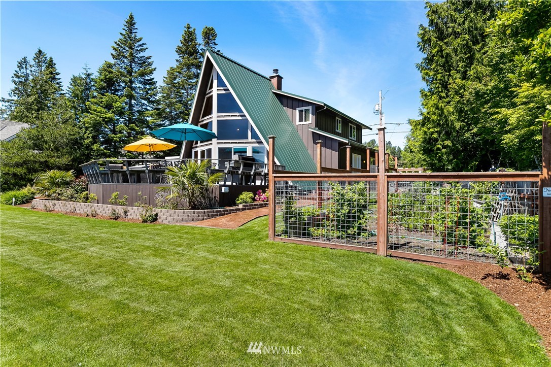 2665 North Shore Road Bellingham, WA 98226 - Photo 9 of 39 Gallery Image 9