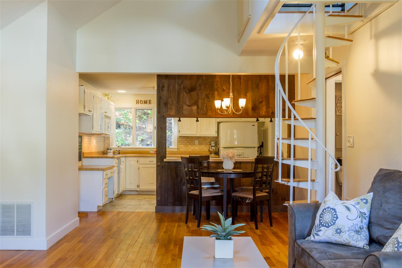 191 Beaver Meadow Road Norwich, VT 05055 - Photo 4 of 14