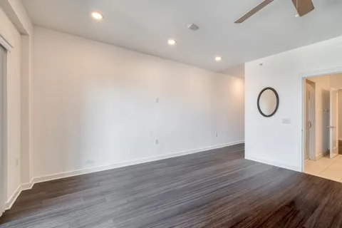 $225,000 | 4361 South Congress Avenue, Unit 527, Austin, TX 78745