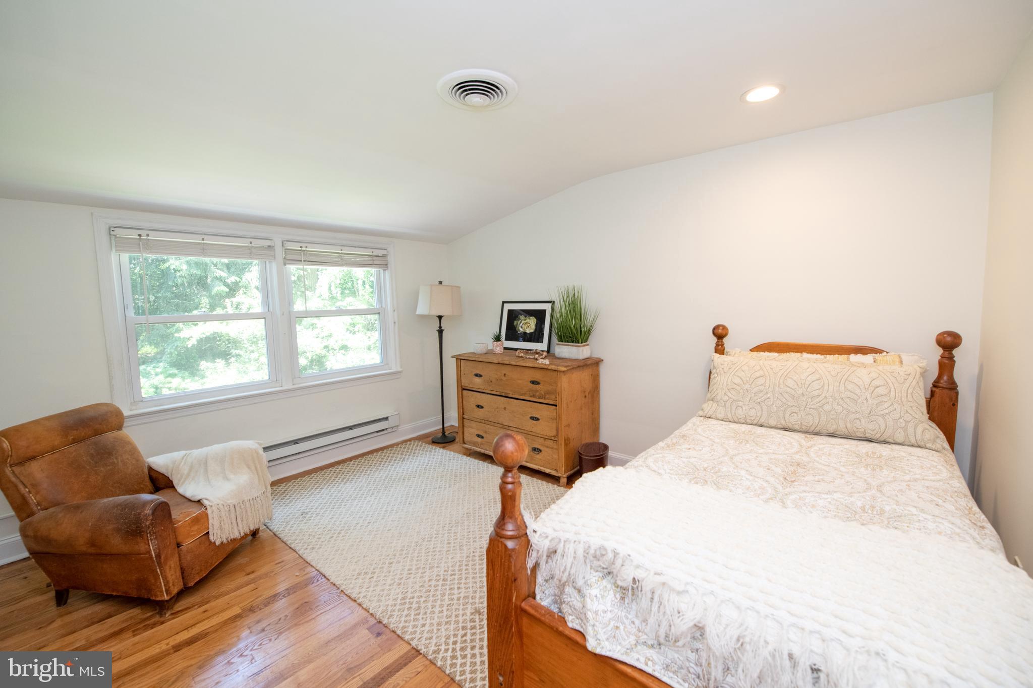 110 Ovington Road Yardley, PA 19067 - Photo 39 of 84 BR 4