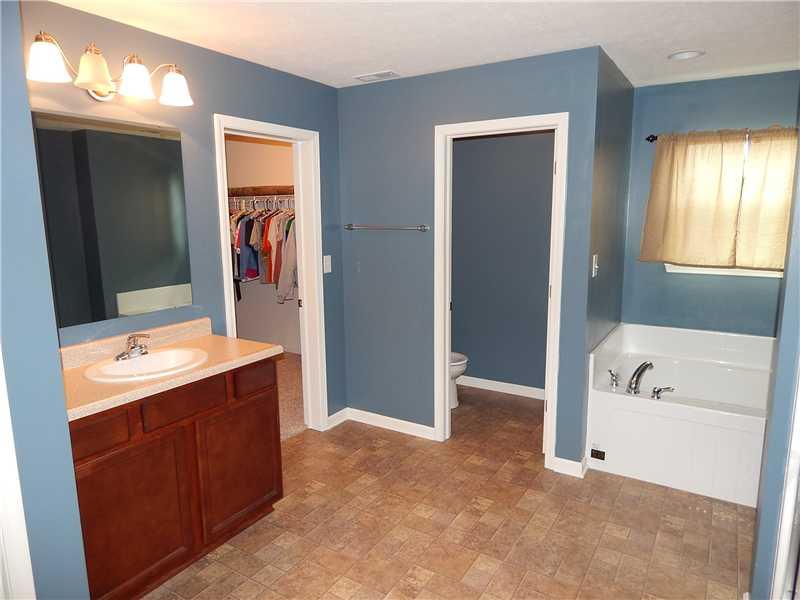 4428 Bow Ridge Lane Indianapolis, IN 46239 - Photo 14 of 24 Gallery Image 14