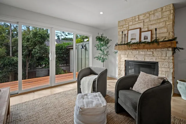 $4,695,000 | 0 Santa Fe 7 Sw Of 8th Avenue, Carmel, CA 93923