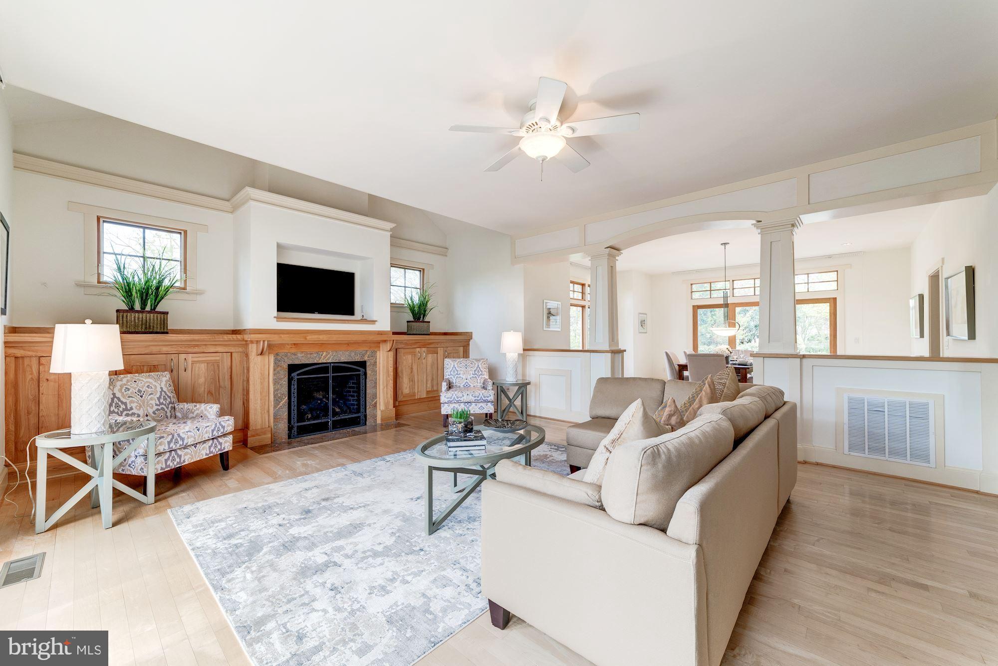 6547 Old Chesterbrook Road McLean, VA 22101 - Photo 16 of 55 Family Room