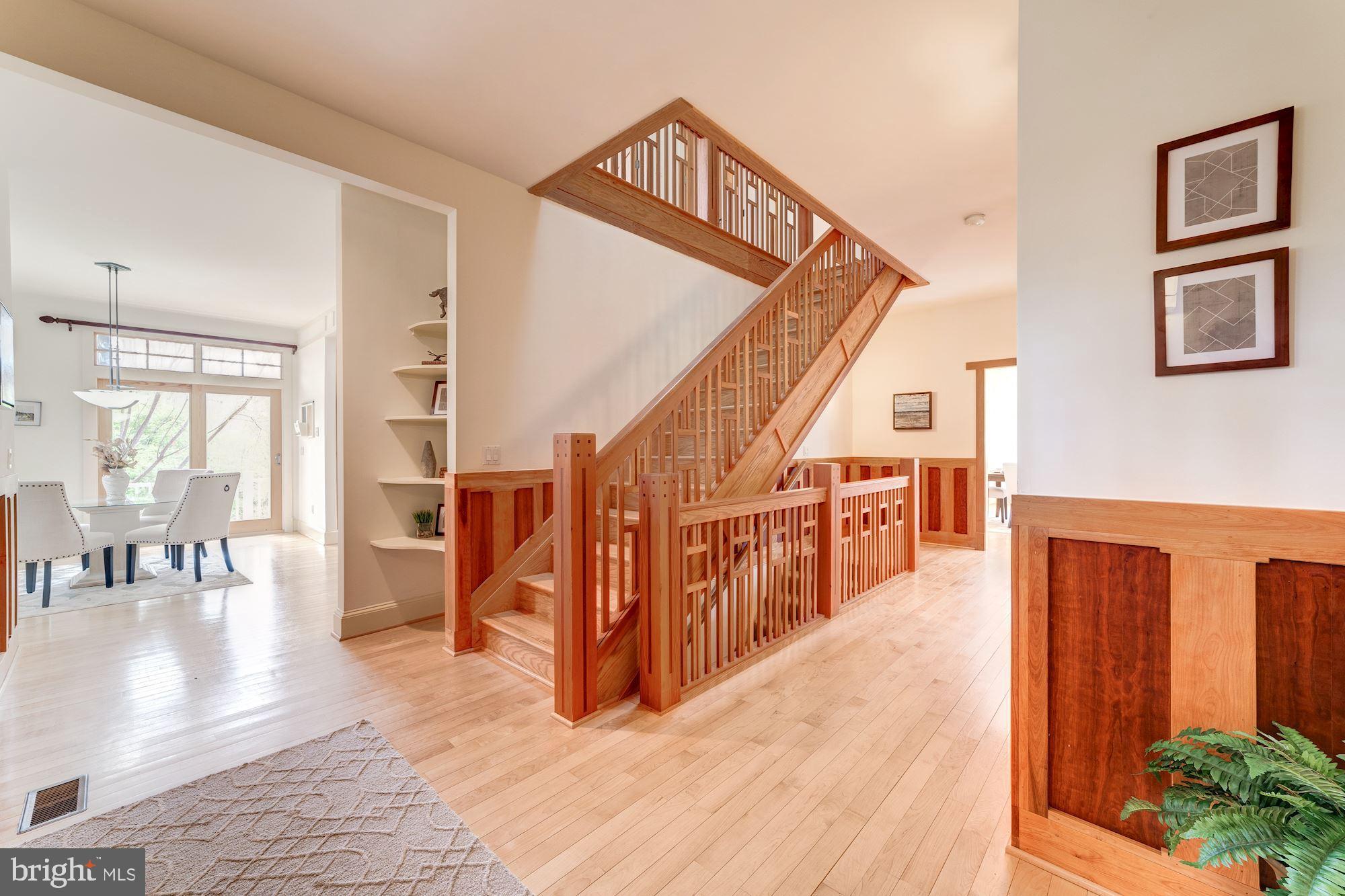 6547 Old Chesterbrook Road McLean, VA 22101 - Photo 3 of 55 Gallery Image 3