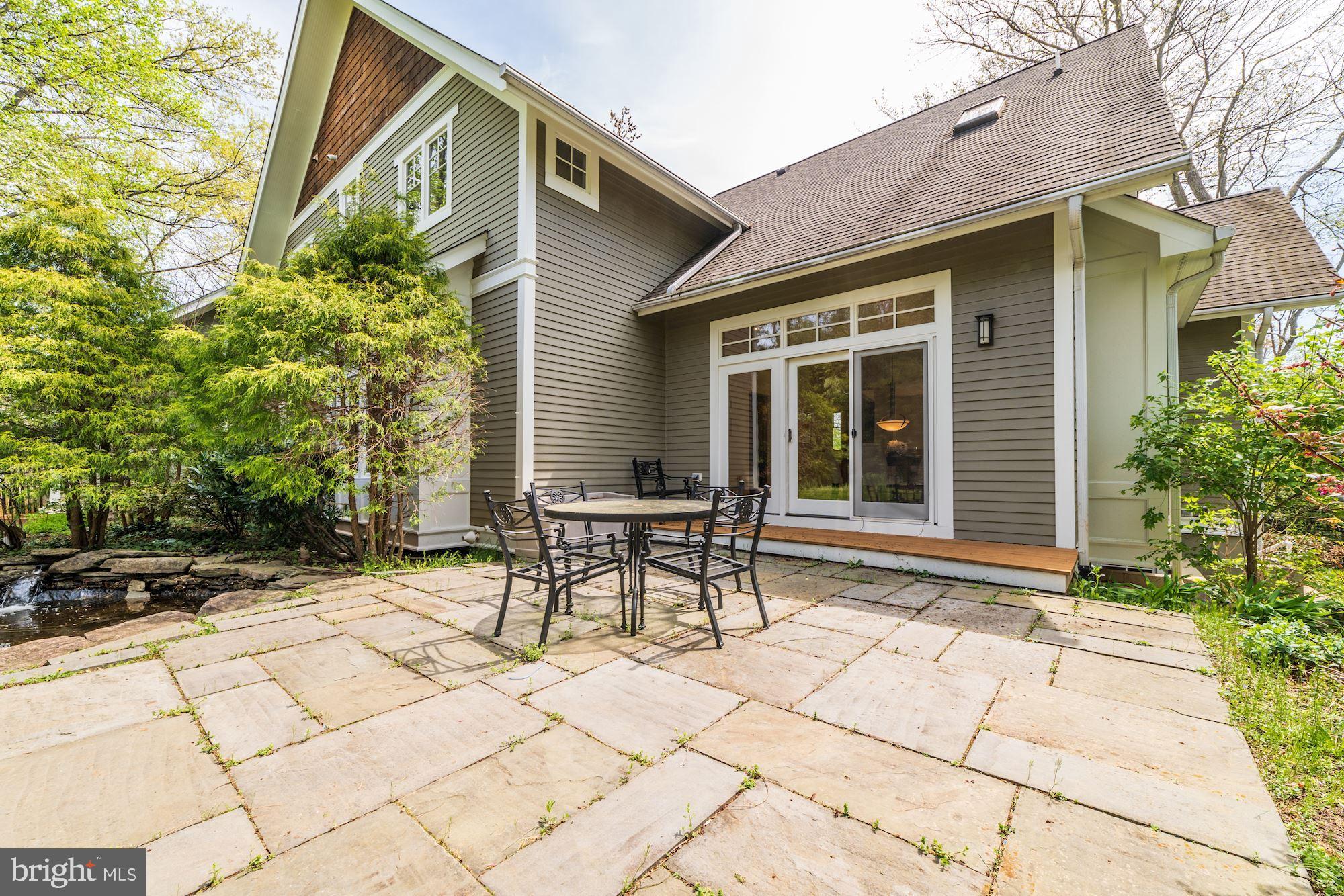 6547 Old Chesterbrook Road McLean, VA 22101 - Photo 51 of 55 Exterior (Patio)