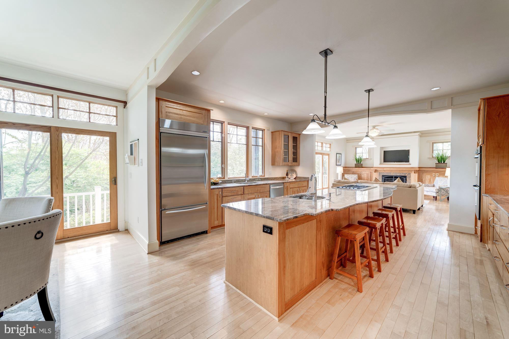 6547 Old Chesterbrook Road McLean, VA 22101 - Photo 10 of 55 Kitchen
