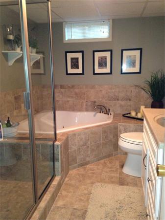 76 Rzasa Drive Chicopee, MA 01013 - Photo 12 of 17 Gallery Image 12