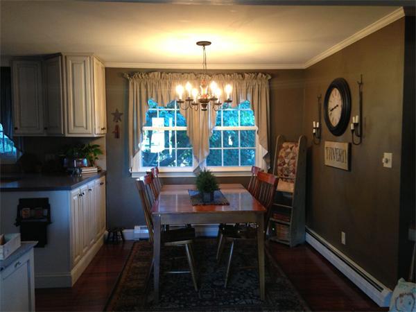 76 Rzasa Drive Chicopee, MA 01013 - Photo 5 of 17 Gallery Image 5