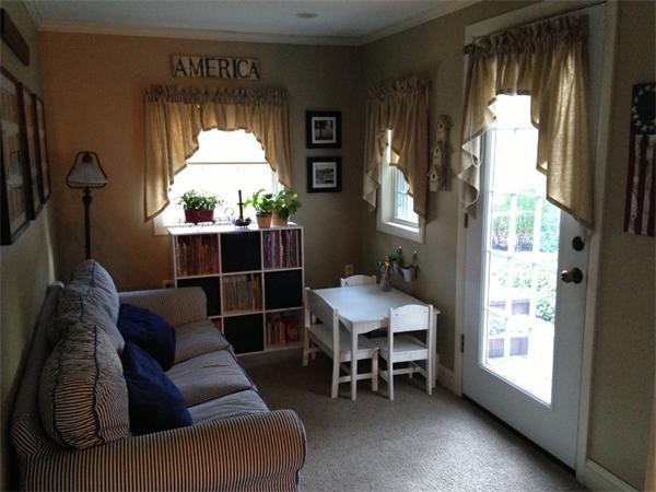 76 Rzasa Drive Chicopee, MA 01013 - Photo 6 of 17 Gallery Image 6