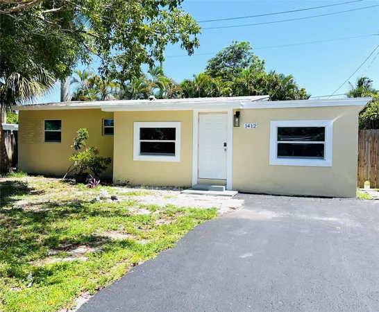 $469,900 | 1412 Northeast 25th Court, Pompano Beach, FL 33064