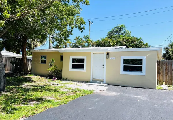$469,900 | 1412 Northeast 25th Court, Pompano Beach, FL 33064