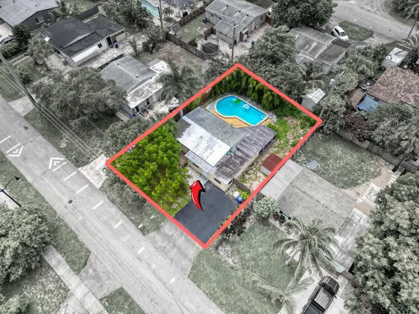 $469,900 | 1412 Northeast 25th Court, Pompano Beach, FL 33064