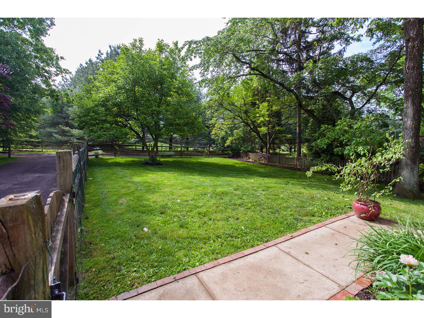 6274 Lower Mountain Road New Hope, PA 18938 - Photo 3 of 25 Gallery Image 3