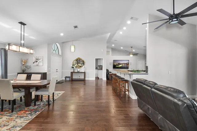 a view of a bunch of flowers