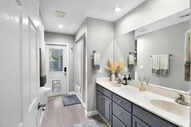 $797,000 | 1225 Southwest Magnolia Bluff Drive, Palm City, FL 34990