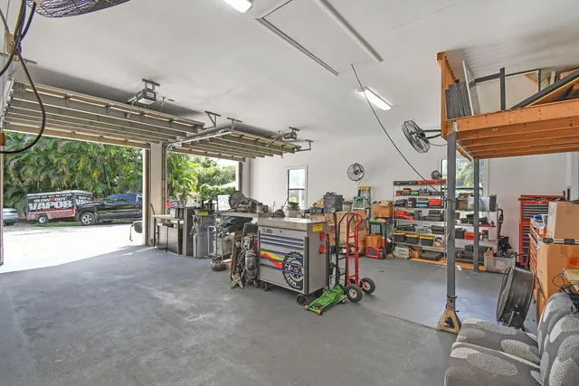 $797,000 | 1225 Southwest Magnolia Bluff Drive, Palm City, FL 34990