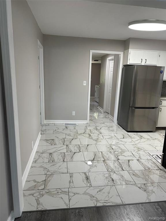 6161 East River Road Flushing, MI 48433 - Photo 19 of 63