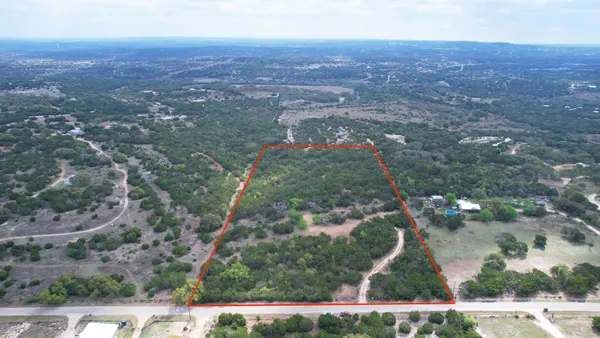 $299,000 | 1101 Lost Oak Trail, Johnson City, TX 78636