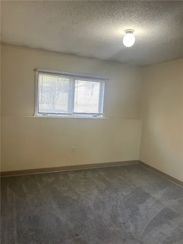 $1,650 | 724 Beverage Hill Avenue, Unit A10, Pawtucket, RI 02861