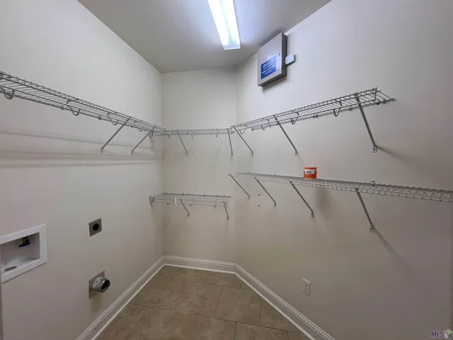 $2,500 | 15514 Green Trails Boulevard, Baton Rouge, LA 70817