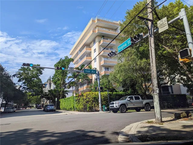 $399,900 | 3304 Virginia Street, Unit 4A, Miami, FL 33133