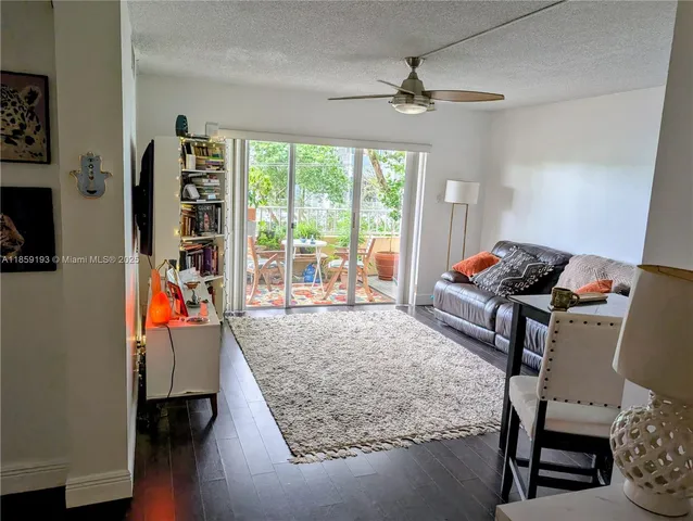 $399,900 | 3304 Virginia Street, Unit 4A, Miami, FL 33133