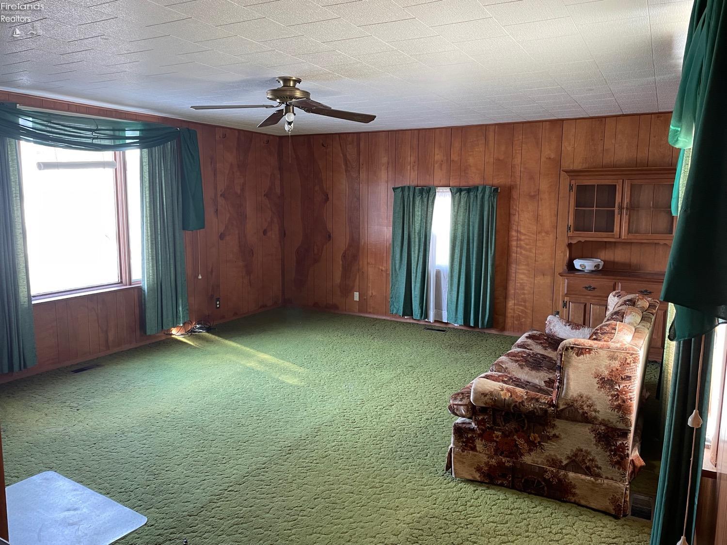 1840 Christy Road Fremont, OH 43420 - Photo 5 of 20 Gallery Image 5