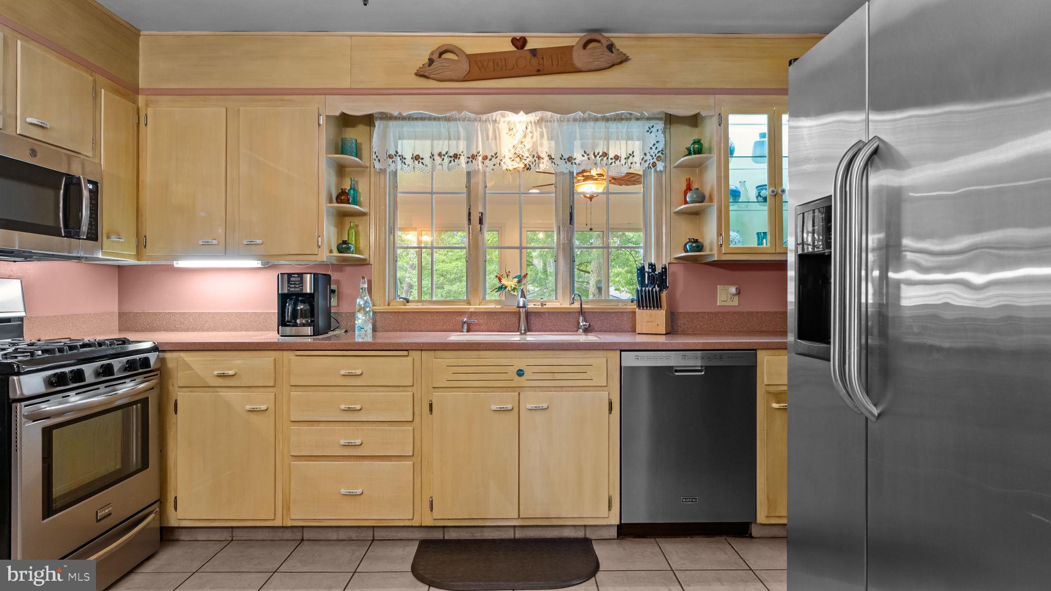 14 Farm Road Trenton, NJ 08638 - Photo 14 of 36 Gallery Image 14