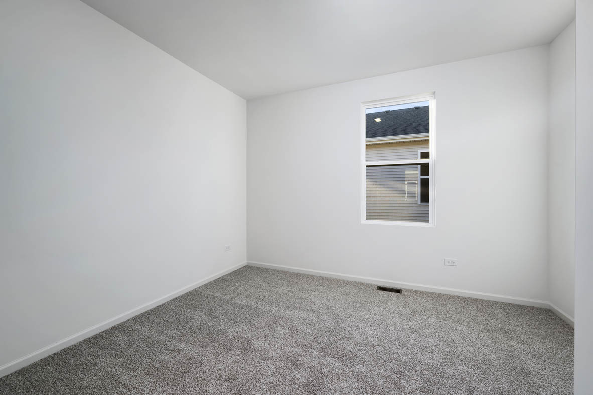 971 Eineke Boulevard Algonquin, IL 60102 - Photo 5 of 19