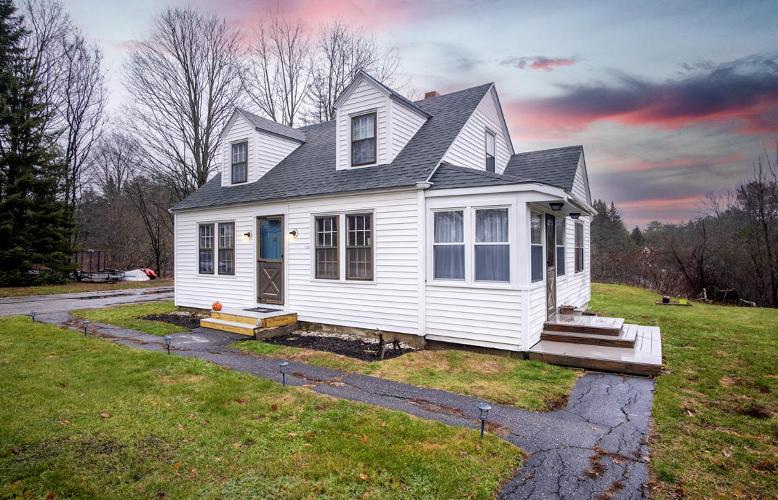 93 Main Street Windham, ME 04062 - Photo 2 of 14 Front and Sunporch