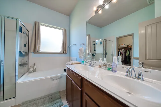 $2,200 | 10630 Pine Meadows Boulevard, Baytown, TX 77523