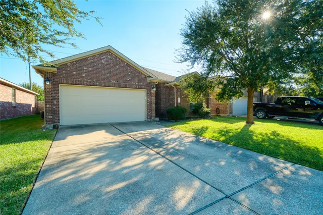 $2,200 | 10630 Pine Meadows Boulevard, Baytown, TX 77523