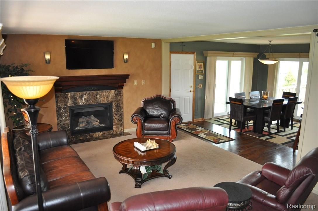 7794 Kearney Road Whitmore Lake, MI 48189 - Photo 7 of 50 DSC_0898.JPG