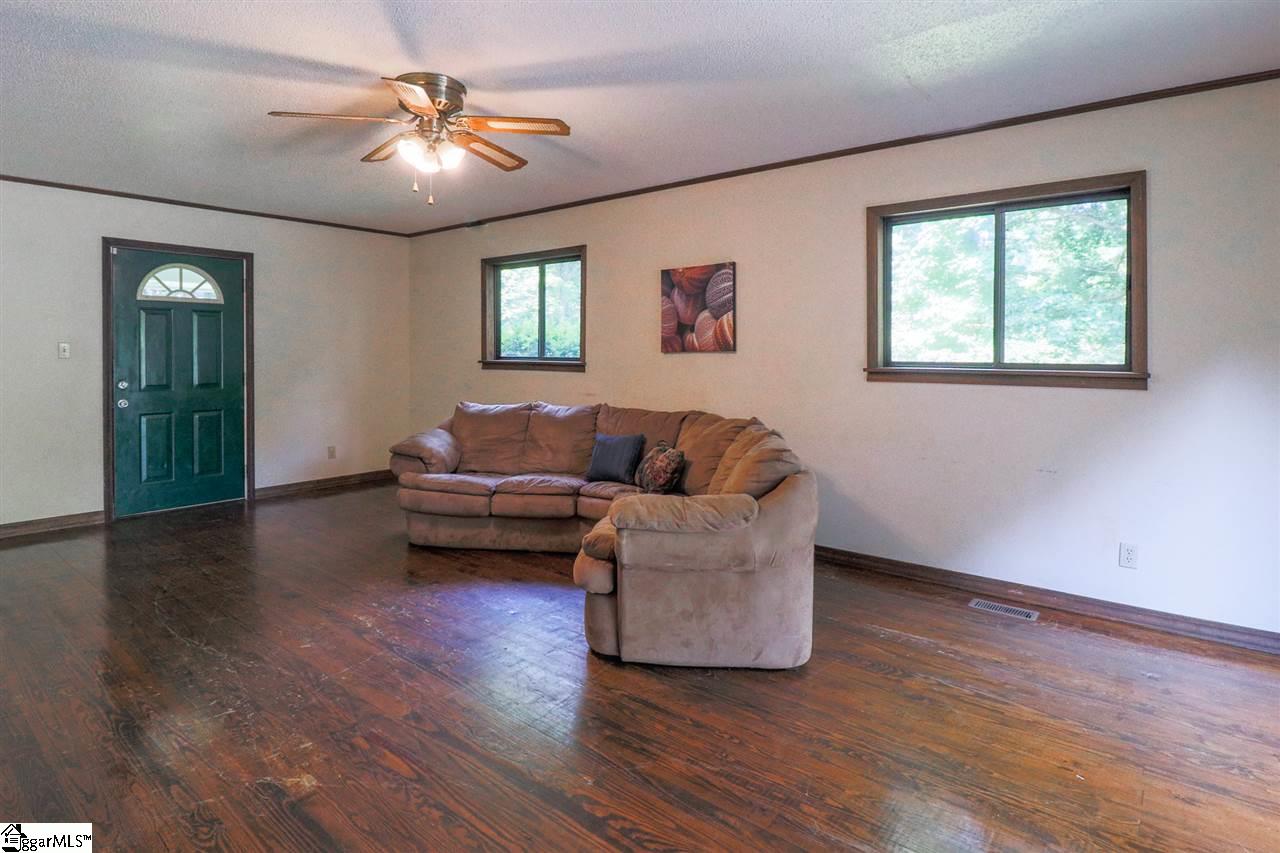 211 North Freeman Road Liberty, SC 29657 - Photo 8 of 24