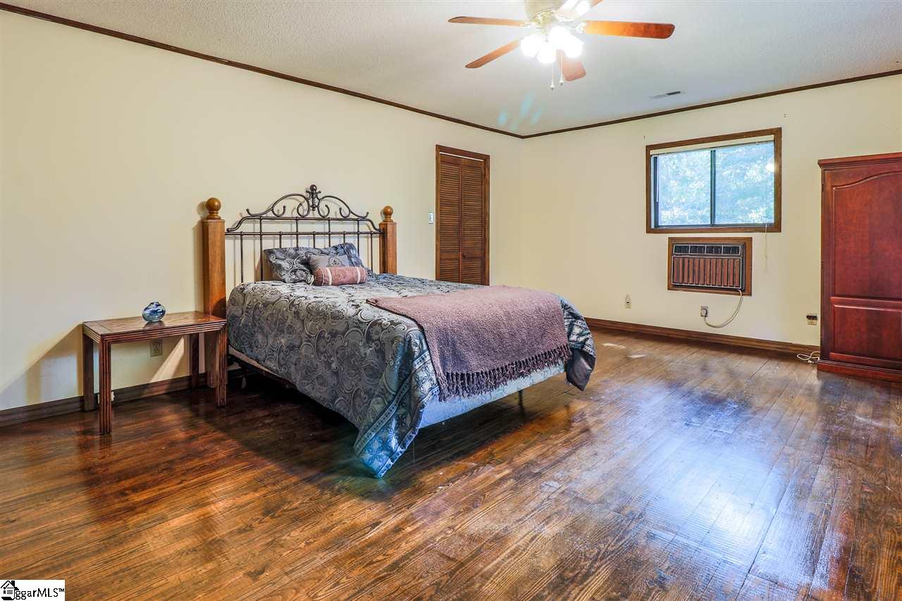 211 North Freeman Road Liberty, SC 29657 - Photo 9 of 24