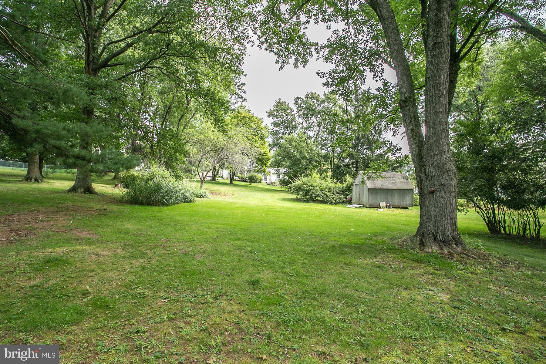 2146 Longview Road Warrington, PA 18976 - Photo 26 of 31 Gallery Image 26