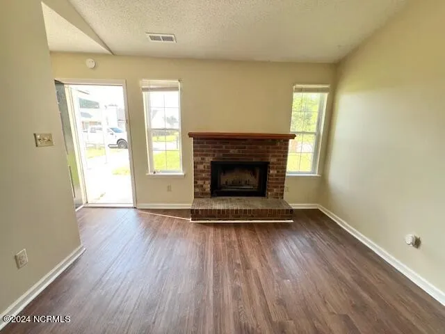 $1,100 | 2303 Knollwood Lane, Midway Park, NC 28544