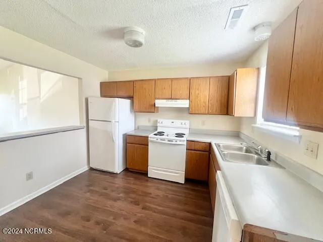 $1,100 | 2303 Knollwood Lane, Midway Park, NC 28544