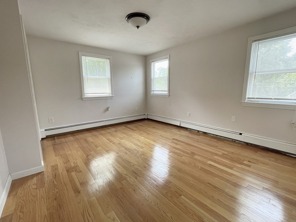 14 Walnut Knolls Canton, MA 02021 - Photo 7 of 29 Gallery Image 7