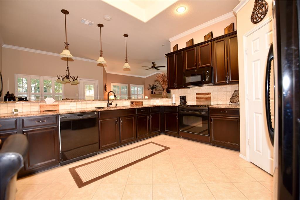 4121 Cadena Road Denton, TX 76210 - Photo 4 of 25 Gallery Image 4