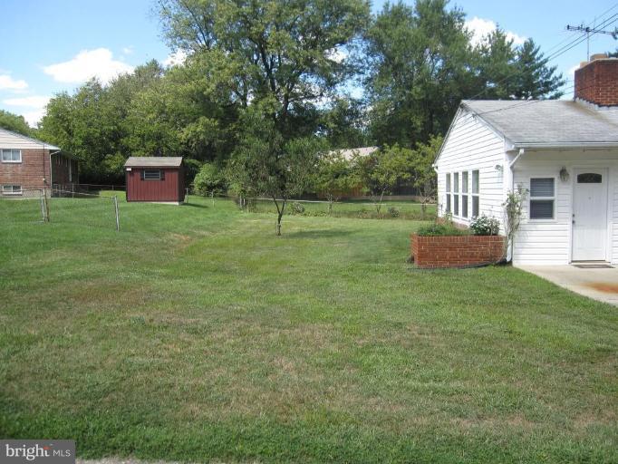 Side yard