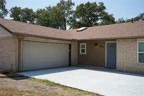 $2,800 | 2416 Roosevelt Drive, Dalworthington Gardens, TX 76016