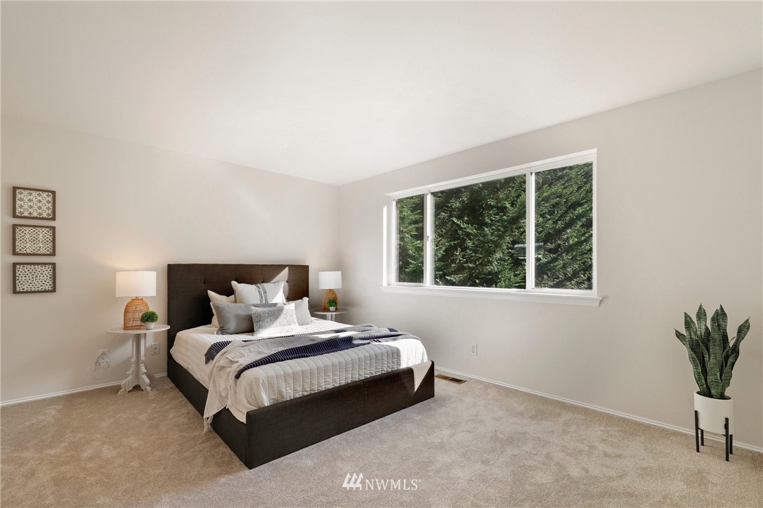 1601 Hoquiam Place Northeast Renton, WA 98059 - Photo 15 of 39 Gallery Image 15