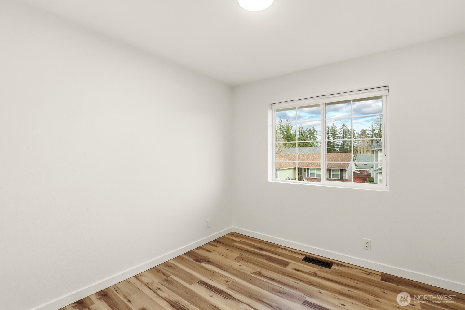 5935 Turley SE Loop Port Orchard, WA 98366 - Photo 22 of 40