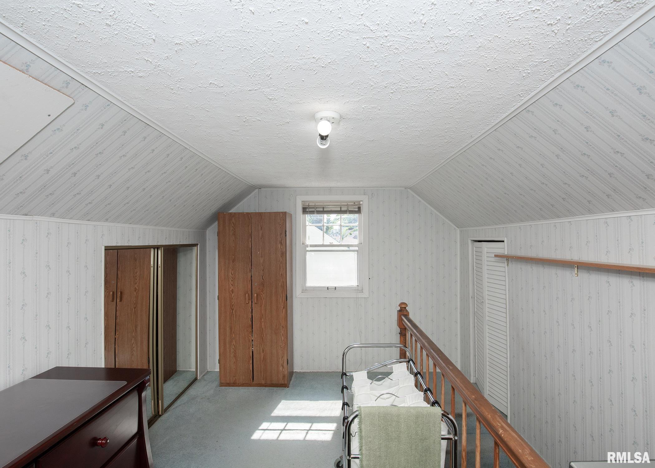 1835 32nd Street Moline, IL 61265 - Photo 16 of 29